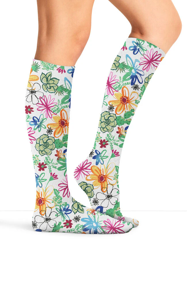 Women's Fashion 8-15 mmHg Knee High Compression Sock