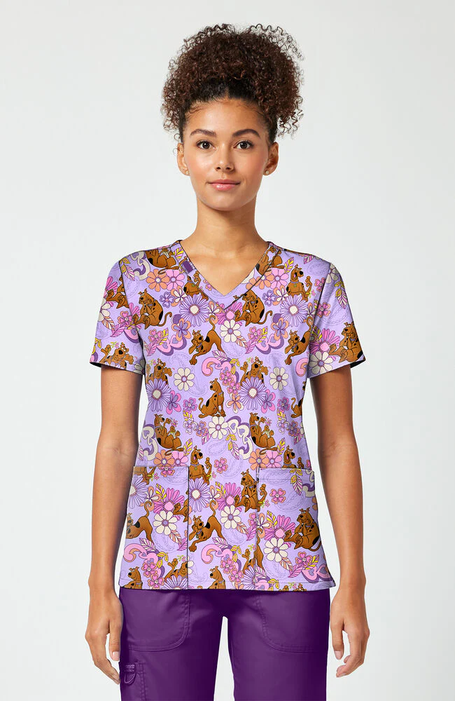 Women's Mystery Garden Scooby-Doo Print Scrub Top