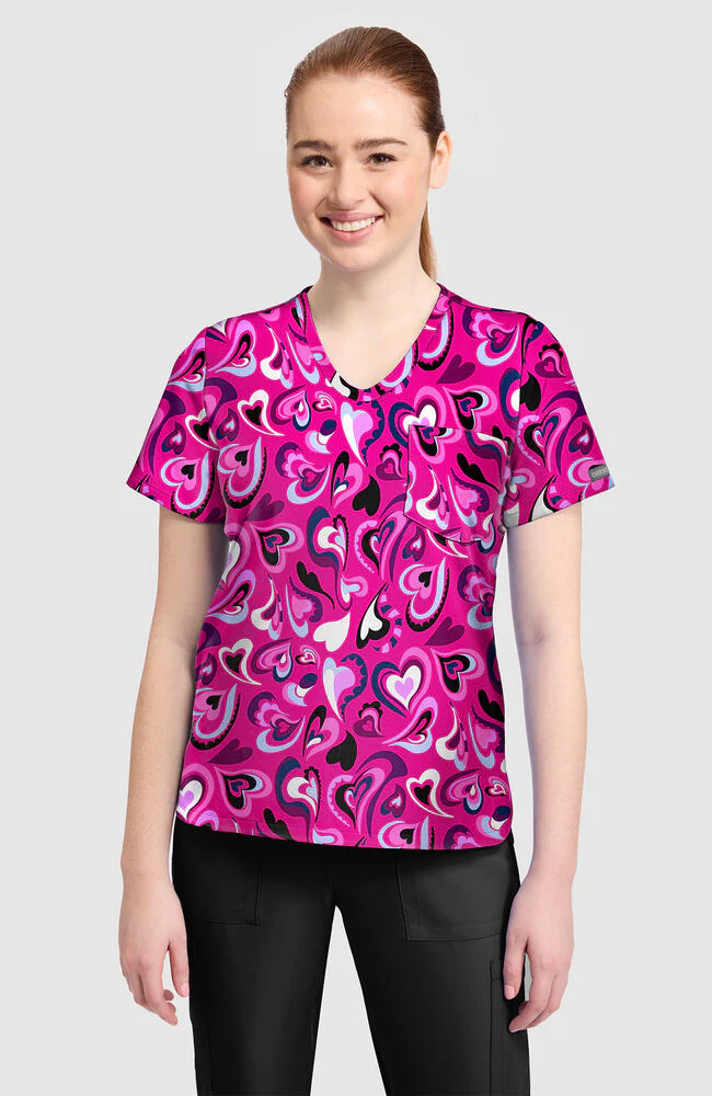 Women's Pretty Hearts Print Scrub Top
